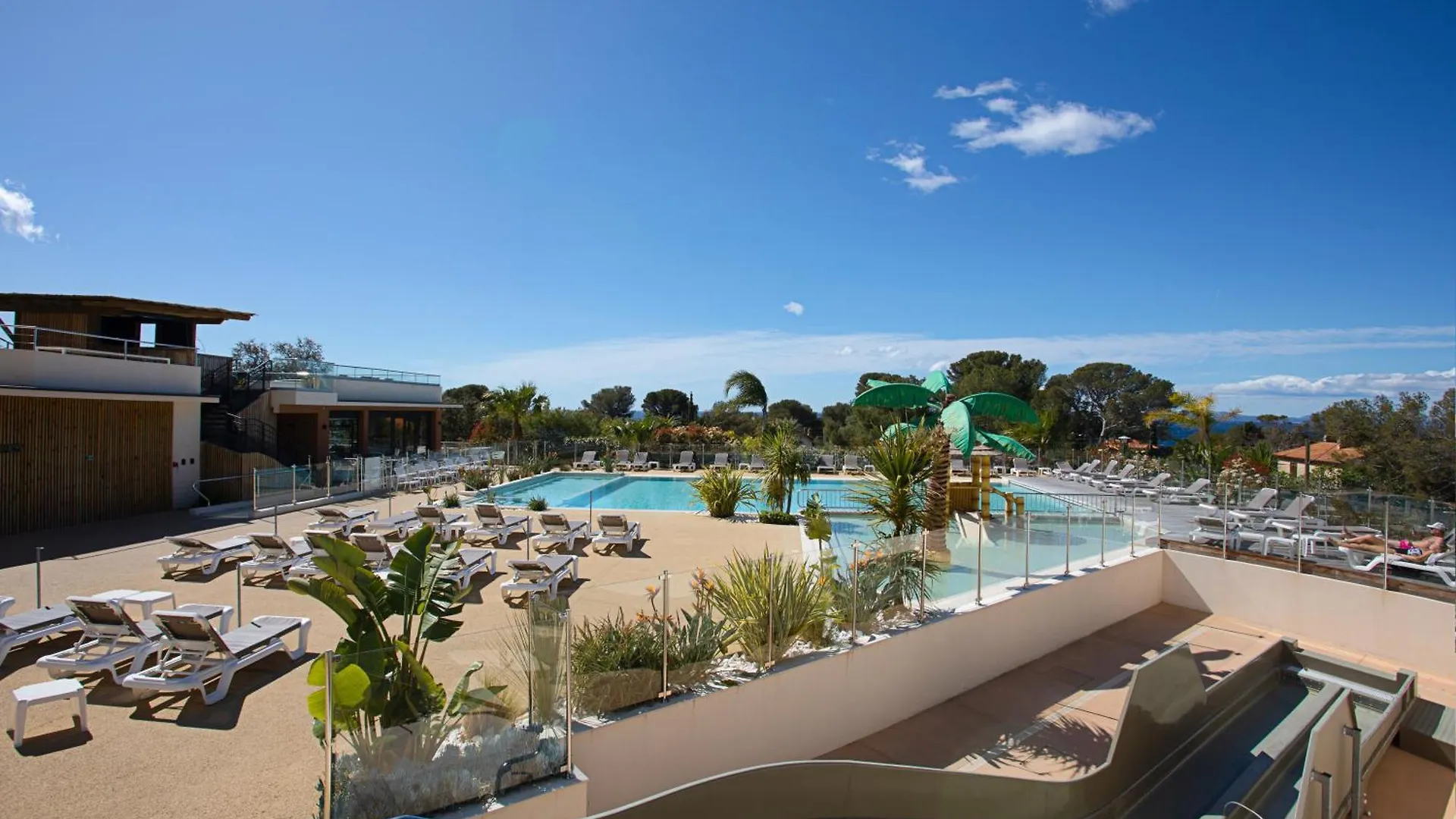 Bungalow V Hugo Vue Mer Terassa Saint-Raphael  Holiday home Saint-Raphael (Var)