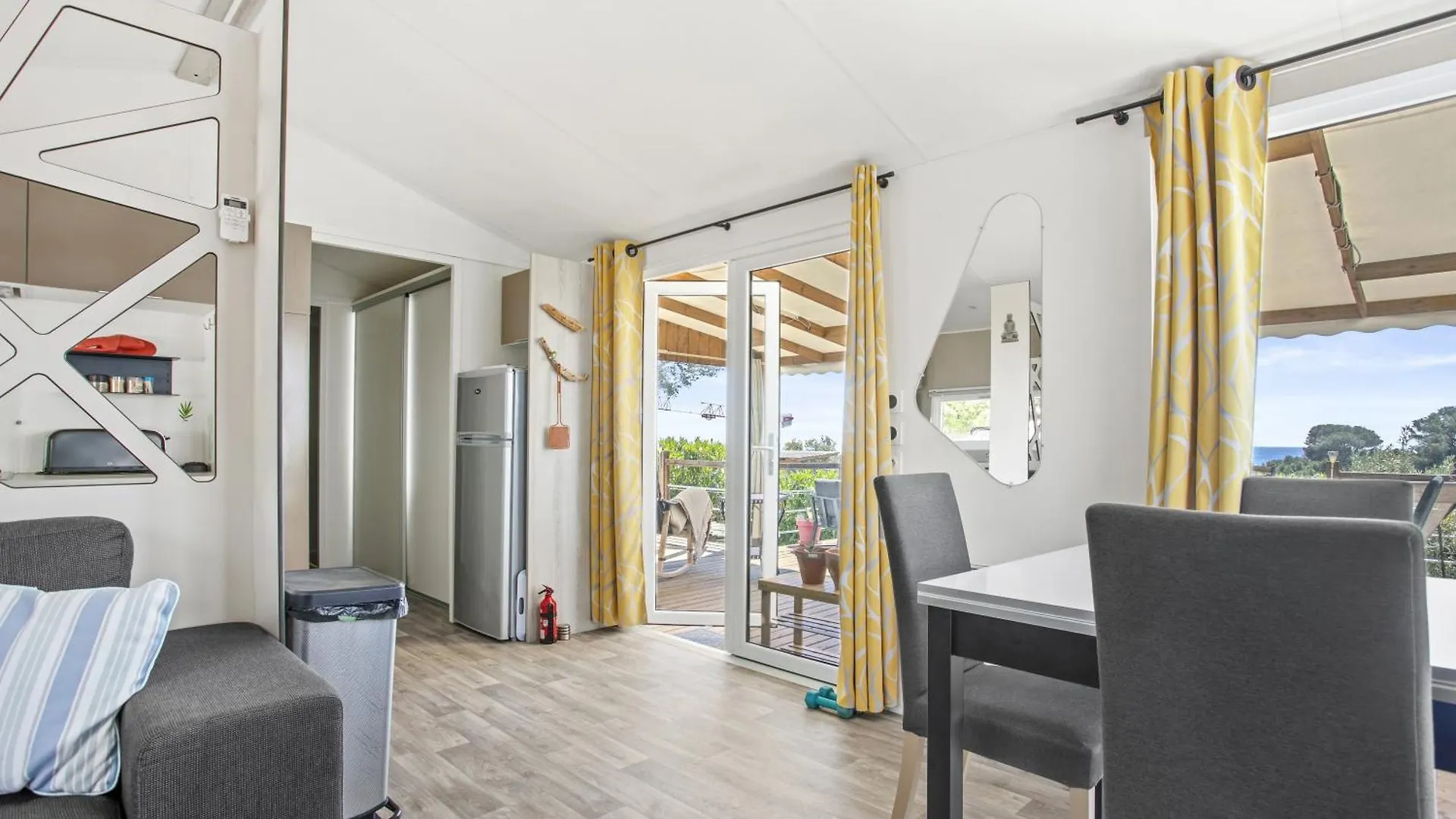 Bungalow V Hugo Vue Mer Terassa Saint-Raphaël